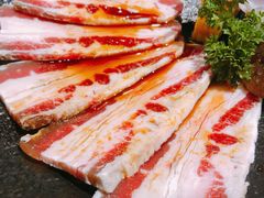 牛五花-不倒翁炭火烧肉(永安里店)