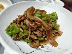 -蔼若春.传承三十年云南菜(金碧公园店)