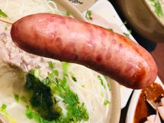 -亮亮面馆(经六路店)