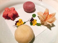 荷花酥-苏帮袁Sue Cuisine(来福士店)