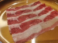 -牛YO寿喜烧·铁板烧和牛火锅自助(市府恒隆店)