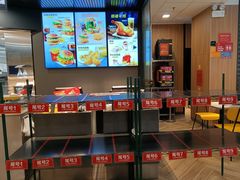 -麦当劳(华融店)