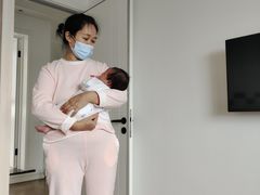 -苏州雏渐肥月嫂