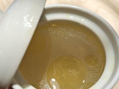 -老乡鸡(上海白玉兰广场店)