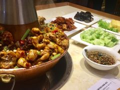 -老佛爷炭火蛙锅直营(清滨路总店)