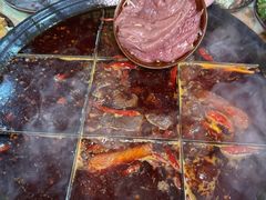 -正南齊北重庆老火锅(光华村直营店)