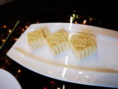 莲蓉绿豆糕-北京四季酒店·采逸轩