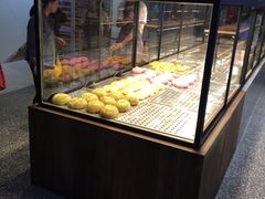 面包甜点陈列柜-LELECHA乐乐茶(上海五角场万达广场店)