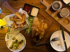 -麦落精酿啤酒餐吧(先农大院店)