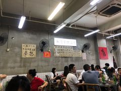大堂-咏勝锑锅麻辣烫(净居寺路总店)