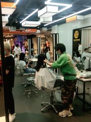 -CIT造型·烫发·染发