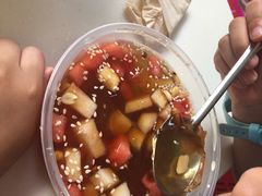 水果冰粉-花溪王记牛肉粉(四季花溪商场店)