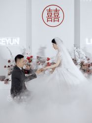 点击看大图 -曼青婚纱礼服馆