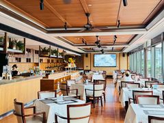 -璟象酒店-爱丽坊景观餐厅