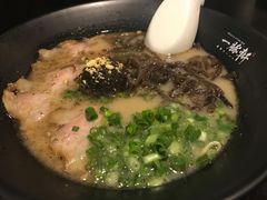 -一豚轩·烧鸟·豚骨拉面(五四路店)