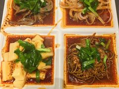 -艳阳天民俗村(公园路店)