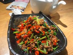 -唐伯虎新派湘菜馆(石夏时代广场店)