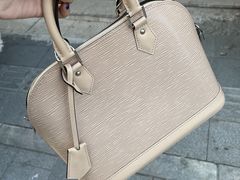 -瀚丰名品黄金钻石奢侈品回收寄卖