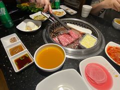 -木槿花韩式炭烤·熟成肉工坊(孙文东路店)