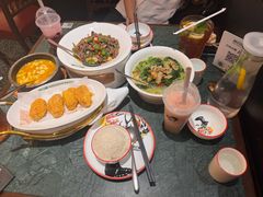 -新白鹿餐厅(湖滨银泰IN77C区店)