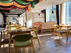 大堂-四姑娘山阿巴郎·藏式花园餐厅