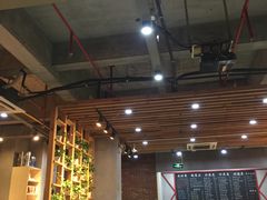 -9味·垂钓烧烤生态农庄(峭岐店)