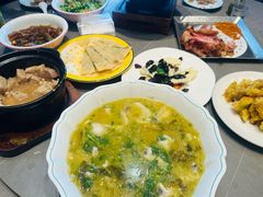-八张桌子(老店)