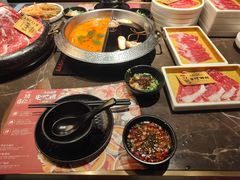 -一绪に和牛寿喜烧(罗湖益田假日店)