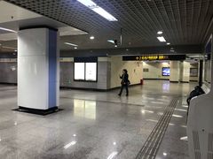 -陆家浜路(地铁站)