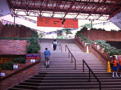 -香港理工大学