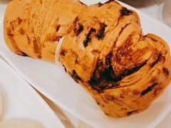 -李与白包子铺(桐梓林店)