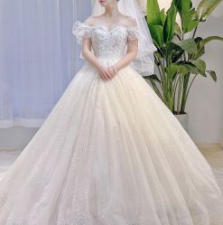 -艾慕婚纱礼服馆(和平店)