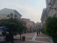 -佛罗伦萨小镇广佛名品奥特莱斯(疏港路店)