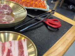 -臻牛烤肉