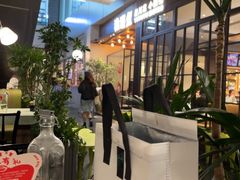 -渔语鱼新川菜Bistro(万象天地店)