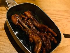 弄堂里的卤鸡爪-弄堂里·寻味杭州(湖滨银泰in77C区店)