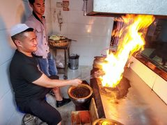 -尕胡才炕锅烤羊肉馆(八一路店)