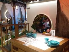 -荷塘秋月·本帮江浙菜(国权路店)