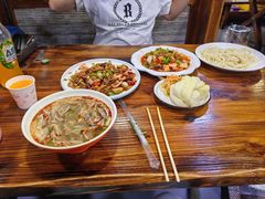 -伊犁羊杂馆