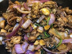 -胡须佬鸡煲四季火锅店(石厦西村直营店)