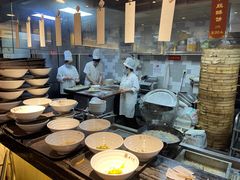 自助取餐区-老半斋(福州路店)