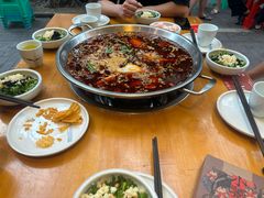-小饕荟雅安贡椒鱼鲜馆(广福桥店)