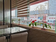 靠窗位-點無缺茶楼·海鲜酒家(世博店)