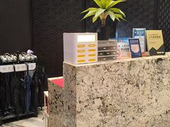 -铂尔登国际酒店(南山深圳湾口岸店)