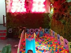 -辣莊重庆老火锅(滕州店)