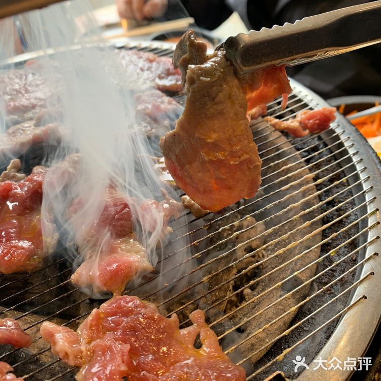 泥炉烤肉