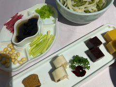 -味+新京宴·烤鸭·北京菜(创意谷店)