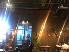 -黑草莓(重庆路店)