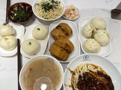-李与白包子铺(桐梓林店)