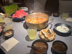 -罗勒家·养生火锅· Bistro(大望路店)